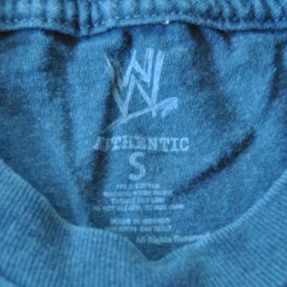 John Cena 2011 WWE 10 Years Strong Small Black Short Sleeve Shirt - Picture 9 of 9